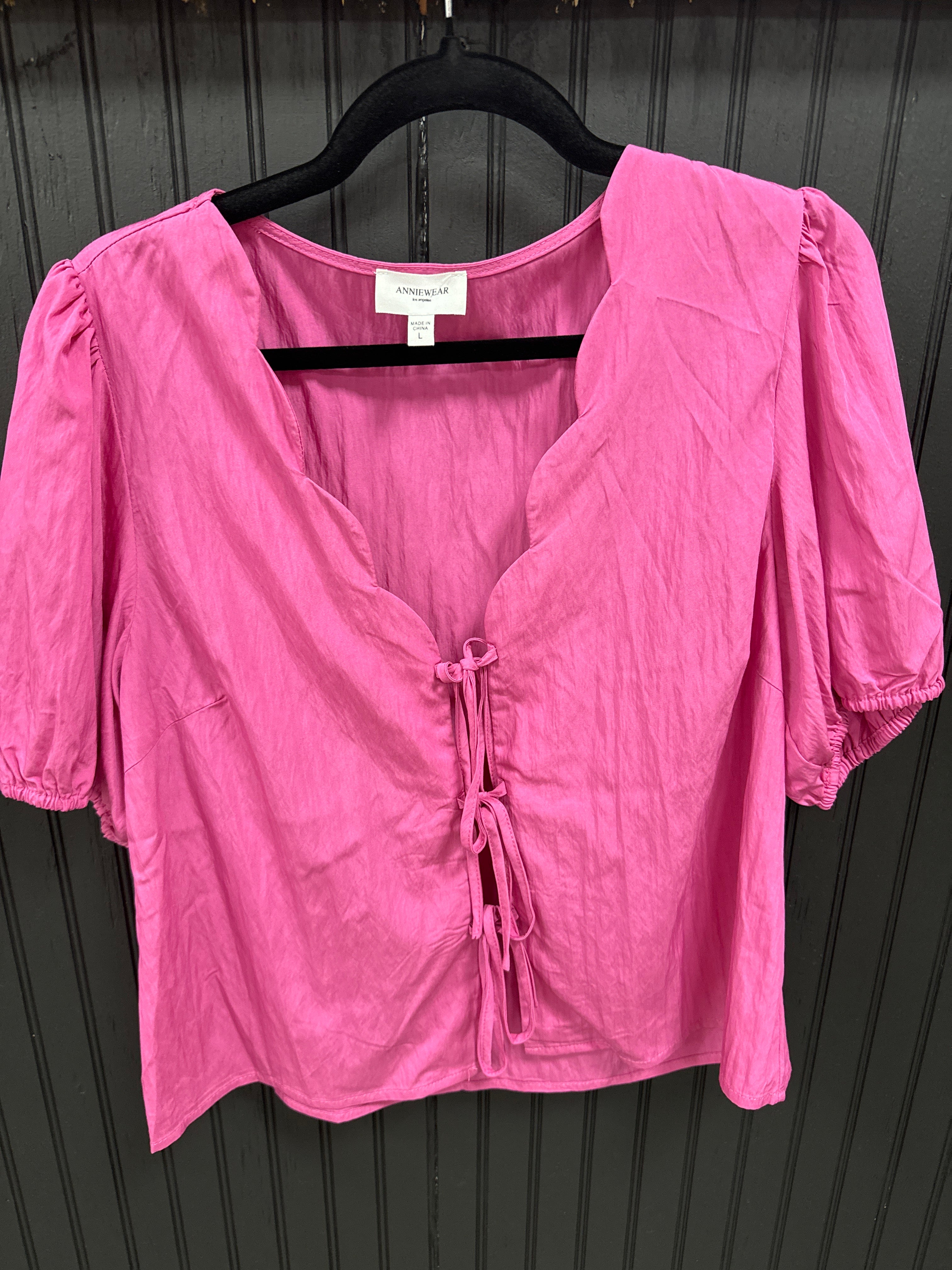 Dani Scallop Detailed Tie Shirt