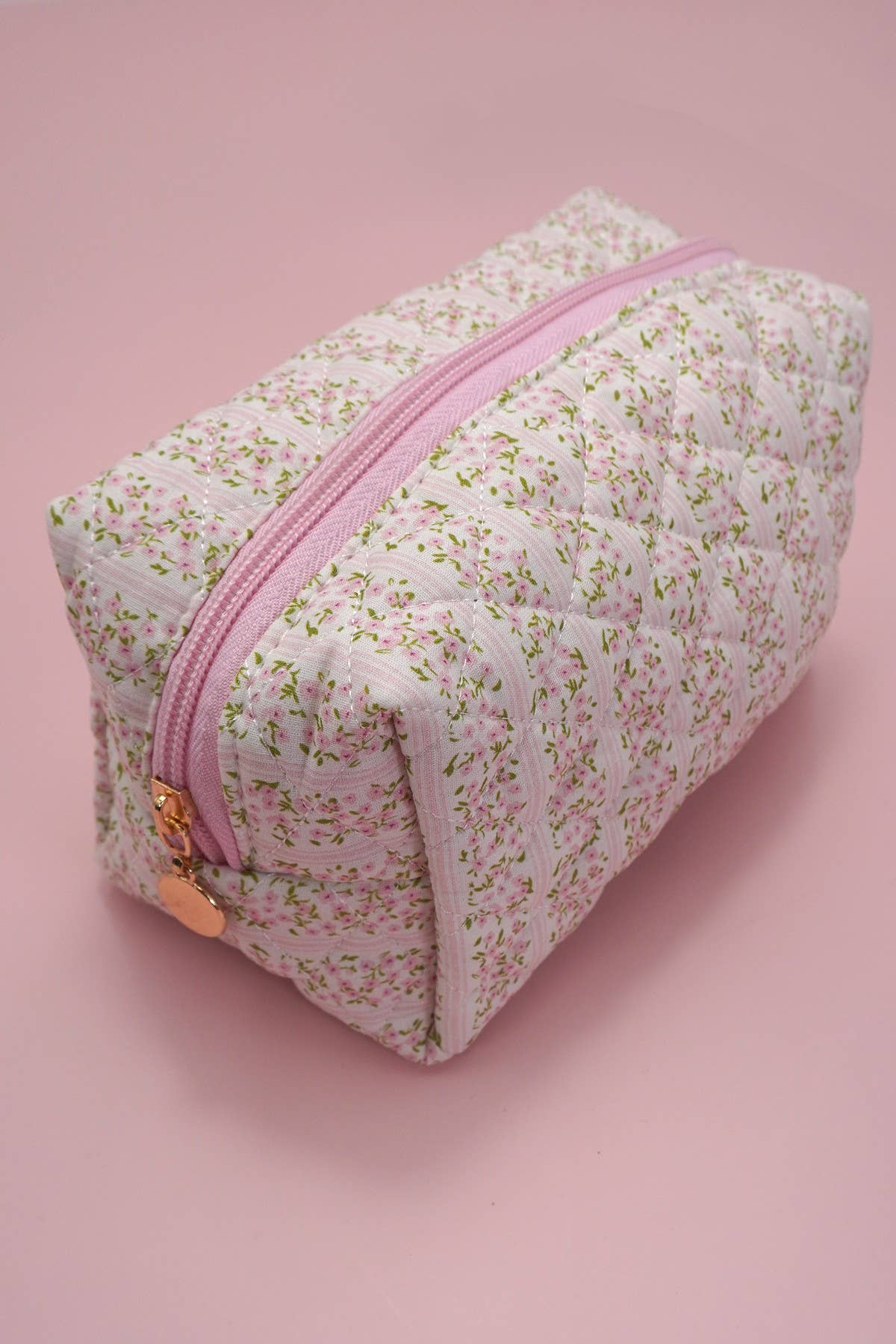 FLORAL QUILTED COTTON COSMETIC BAG