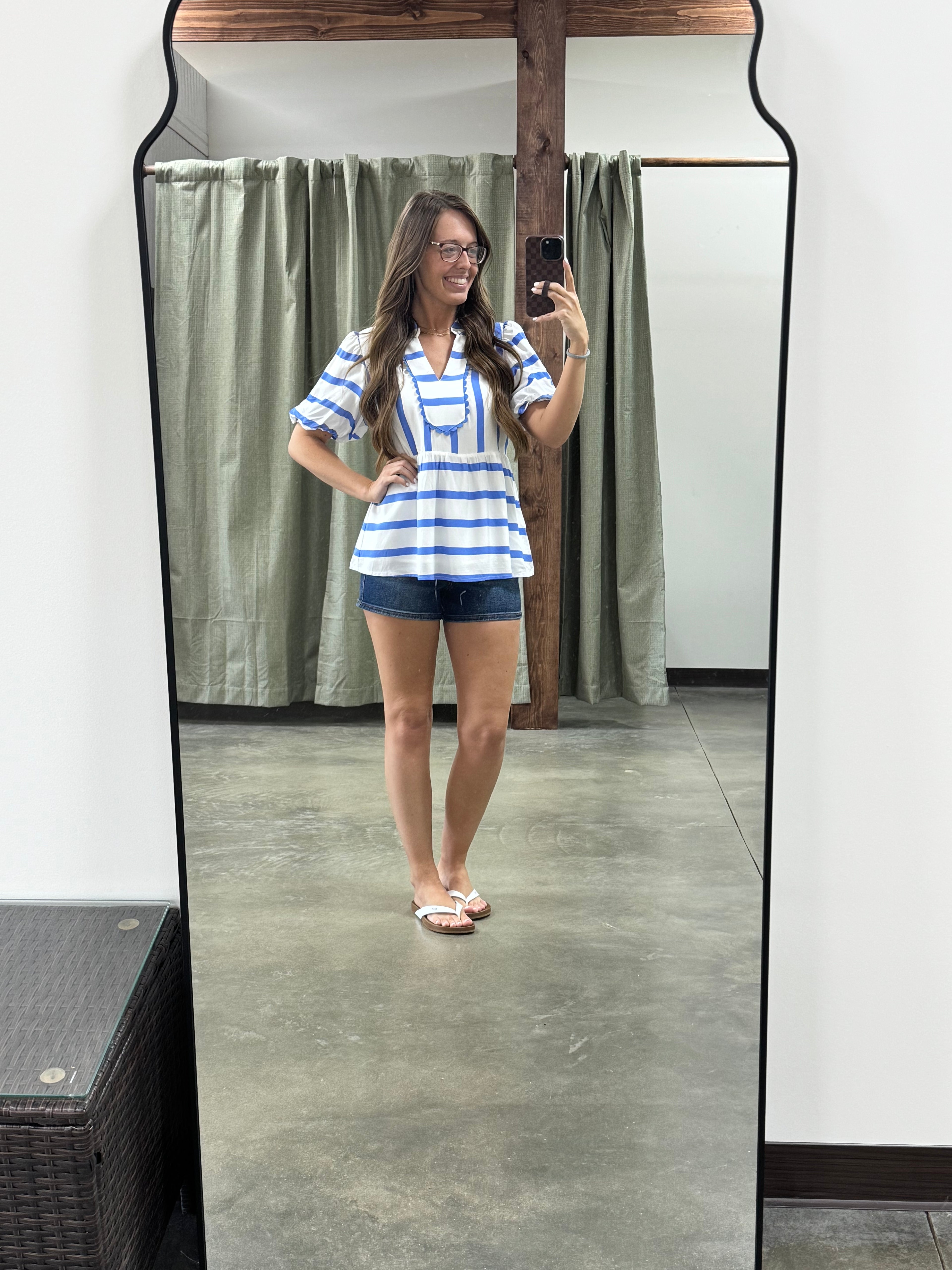Striped Split V Neck Puff Sleeve Blouse
