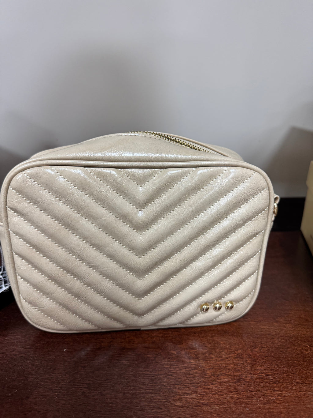 Coco Qualified Camera Crossbody