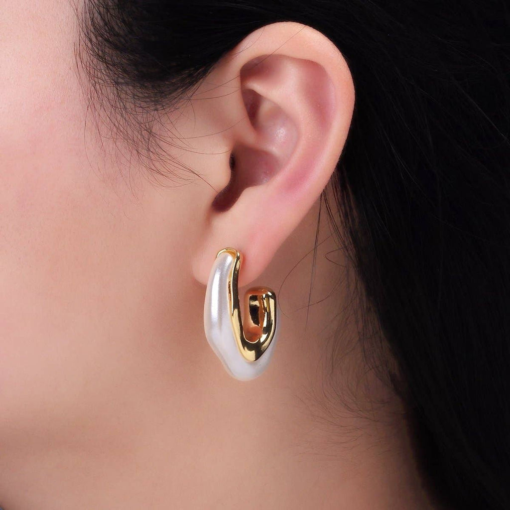 24K Gold Filled Shell Pearl Geometric J-Shaped Hoop Earrings